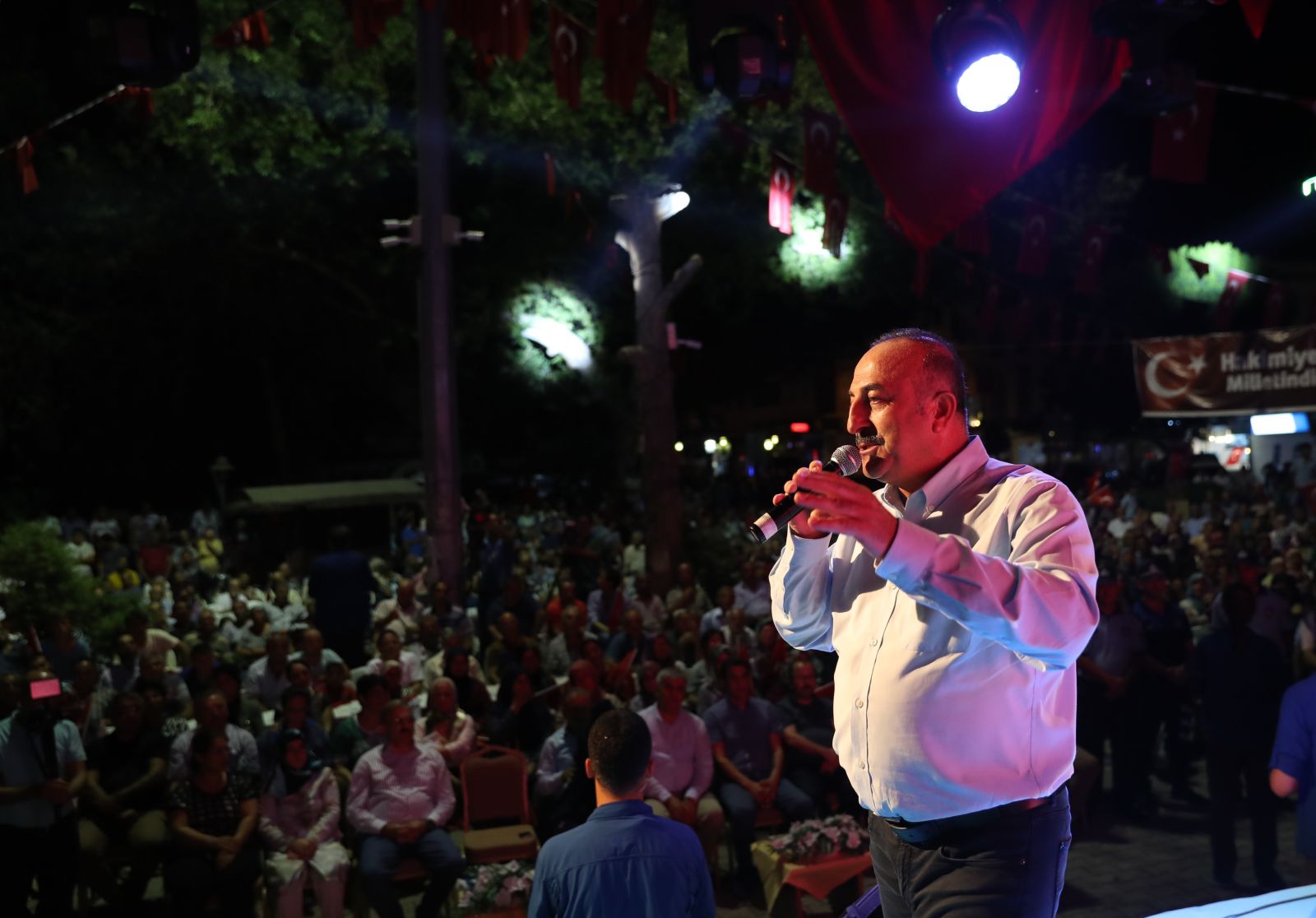 Bakan Mevlüt Çavuşoğlu: Hepimizi katledeceklerdi