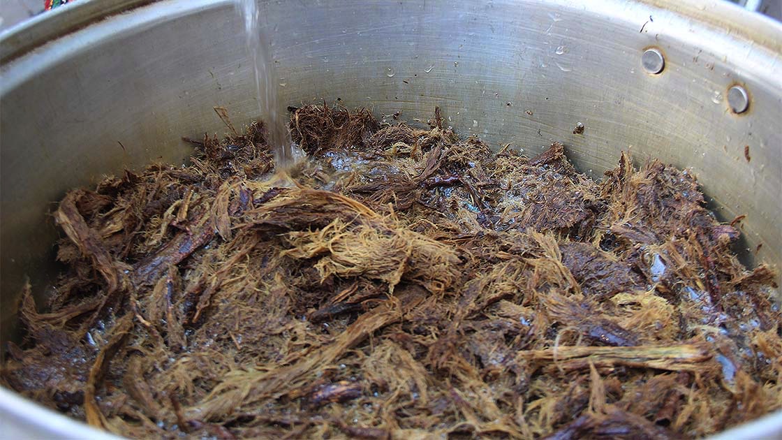 Ramazanın şifa dolu 'tatlı' serinliği: Meyan şerbeti