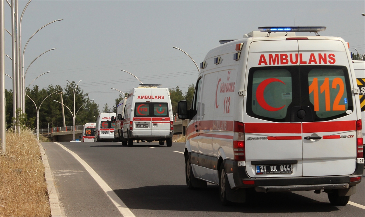 Patlamada hayatını kaybeden 13 kişi defnedildi