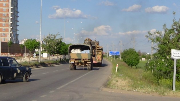 Kritik bölgelere tank sevkiyatı