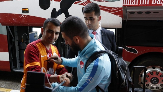 A Milli Takım'ı Avusturya'ya 1 kişi uğurladı