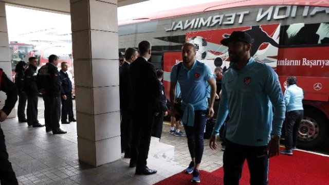 A Milli Takım'ı Avusturya'ya 1 kişi uğurladı