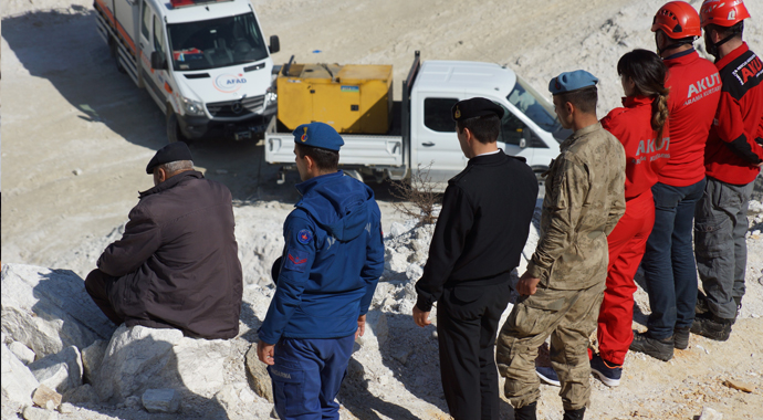 Acı bekleyiş sürüyor