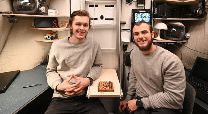 Ay'daki ortamı kutuplarda araştırdılar