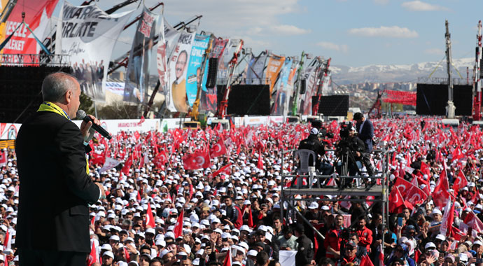 Cumhurbaşkanı Erdoğan: Ankara'yı yeniden eski karanlık günlerine döndürmenin hesabını yapanlar var