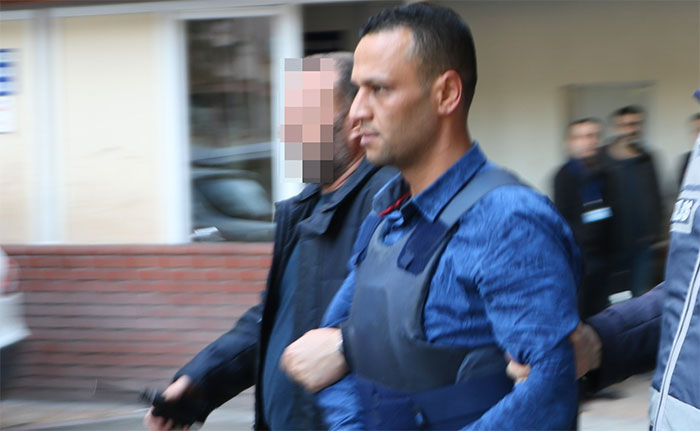 400 bin lirayı az buldu 5 kişiyi vurdu