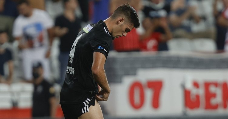Beşiktaş'ta Montero maç kadrosundan çıkarıldı! Eksik sayısı 10'a yükseldi