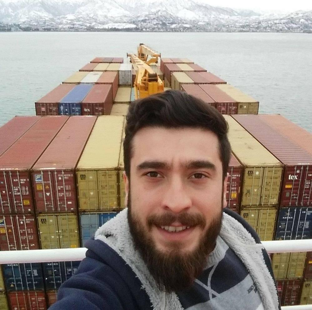 Gine açıklarında Nijeryalı korsanlar Türk gemisini rehin aldı