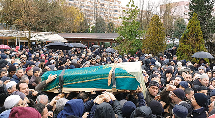 Muazzez Işık Hanımefendi dualarla uğurlandı