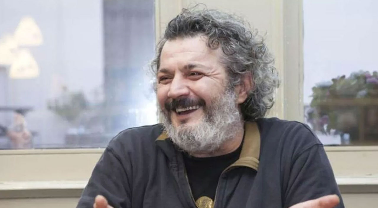 22 yıllık evlilik bitti: Müfit Can Saçıntı ve Çiğdem Saçıntı boşandı 22 yıllık evlilik bitti: Müfit Can Saçıntı ve Çiğdem Saçıntı boşandı