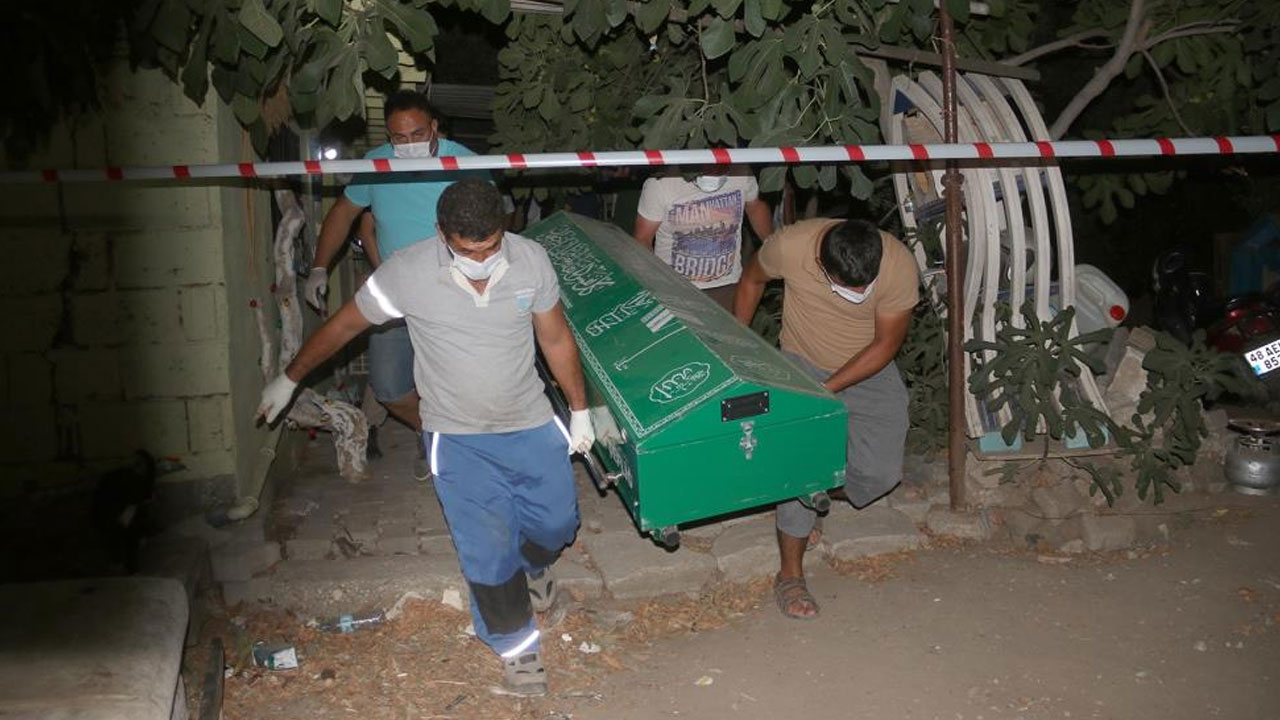 Kanlı infaz! Önce kadını, sonra kendini vurdu