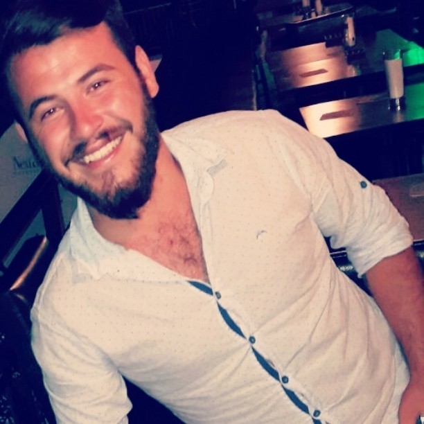 Otomobil denize uçtu :1 ölü, 1 yaralı