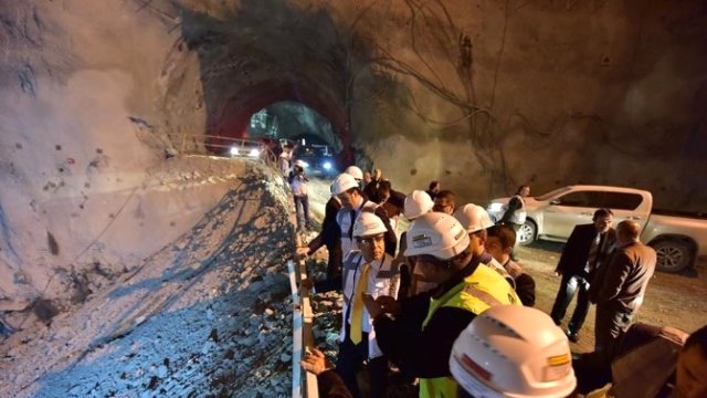 Yusufeli Barajı'nın 3 yıl içerisinde tamamlanması hedefleniyor