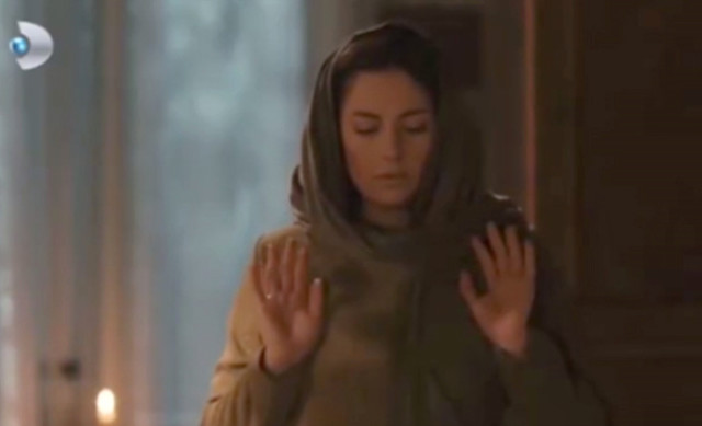 Mehmed Bir Cihan Fatihi dizisinde skandal 'namaz' sahnesi