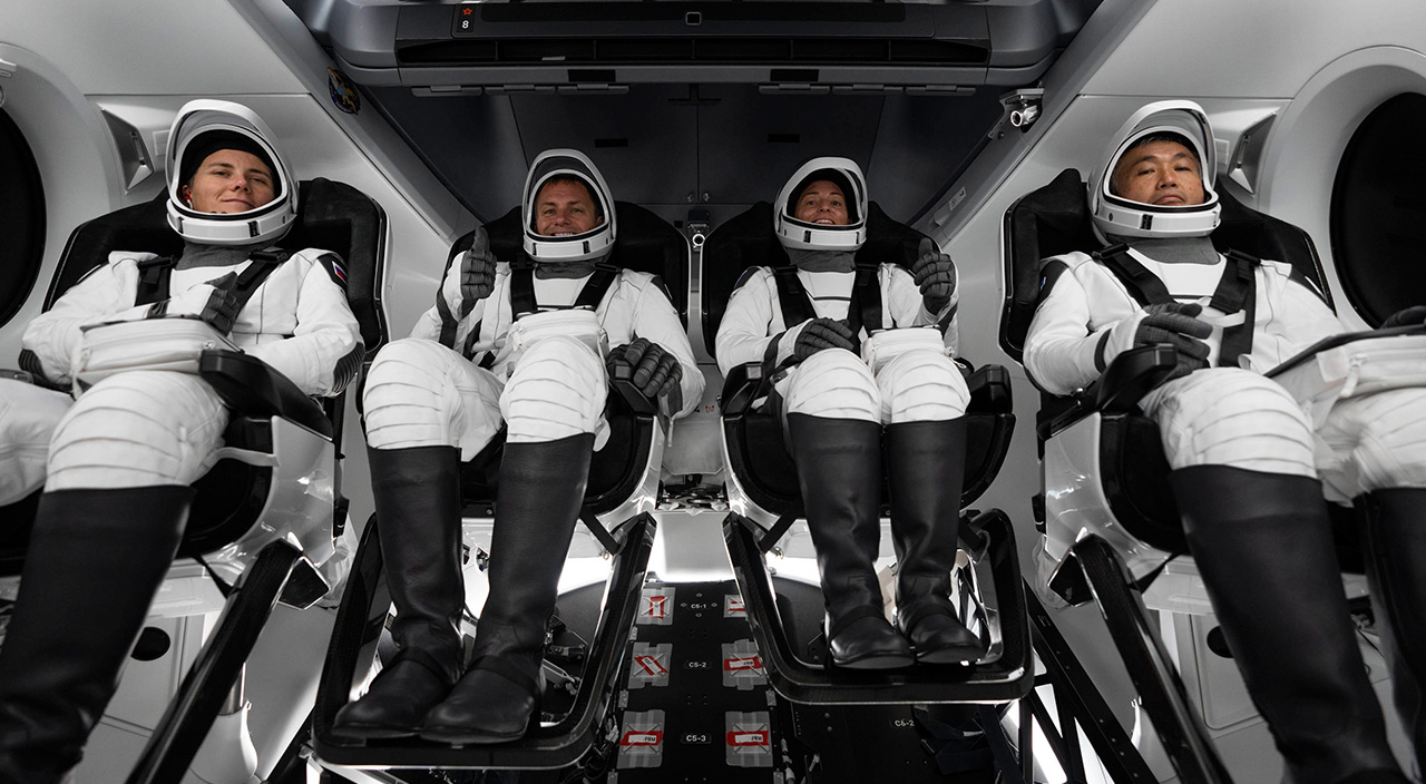 NASA'nın Crew 5 görevi ilklere sahne oldu: Üç astronot ve bir kozmonot uzaya fırlatıldı NASA'nın Crew 5 görevi ilklere sahne oldu: Üç astronot ve bir kozmonot uzaya fırlatıldı