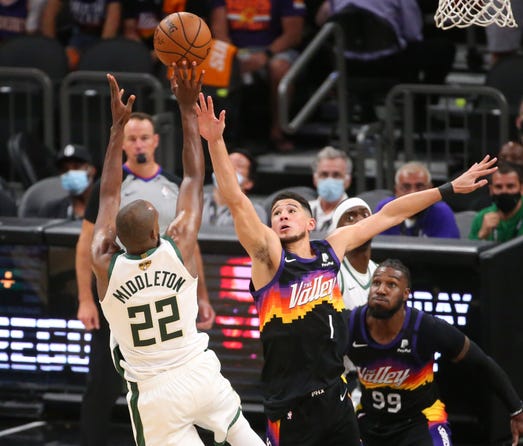 NBA'de final heyecanı: İlk maç Phoenix'in NBA'de final heyecanı: İlk maç Phoenix'in