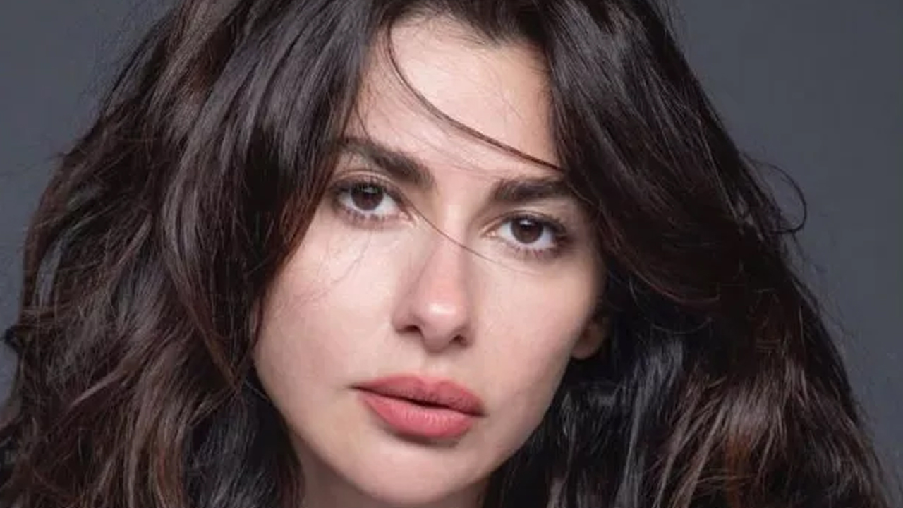 Fenomen dizide beklenmedik ayrılık: Başrol oyuncusu kadrodan ayrılıyor