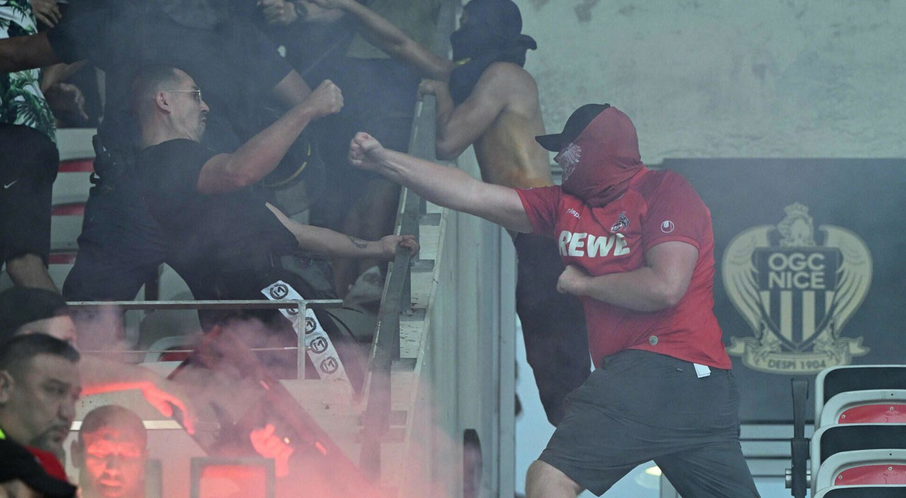 Nice - Köln maçında Ultras kavgası! 9 bin Alman'dan deplasman baskını, 18 yaralı olduğu açıklandı