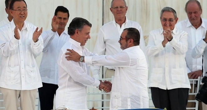 Nobel Barış Ödülü'nün sahibi açıklandı (Juan Manuel Santos kimdir?)