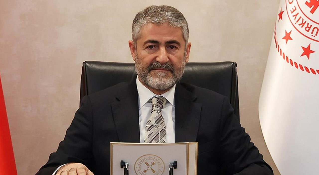 Bakan Nebati ilk kez duyurdu: Tüm teşvik ve destek verileri tek sistemde toplanıyor Bakan Nebati ilk kez duyurdu: Tüm teşvik ve destek verileri tek sistemde toplanıyor