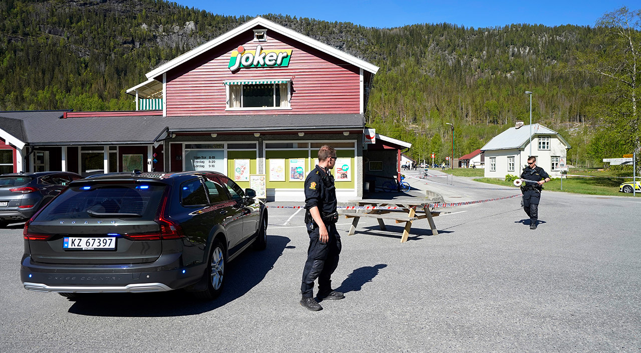 Norveç'te bıçaklı saldırı: Yaralılar var Norveç'te bıçaklı saldırı: Yaralılar var