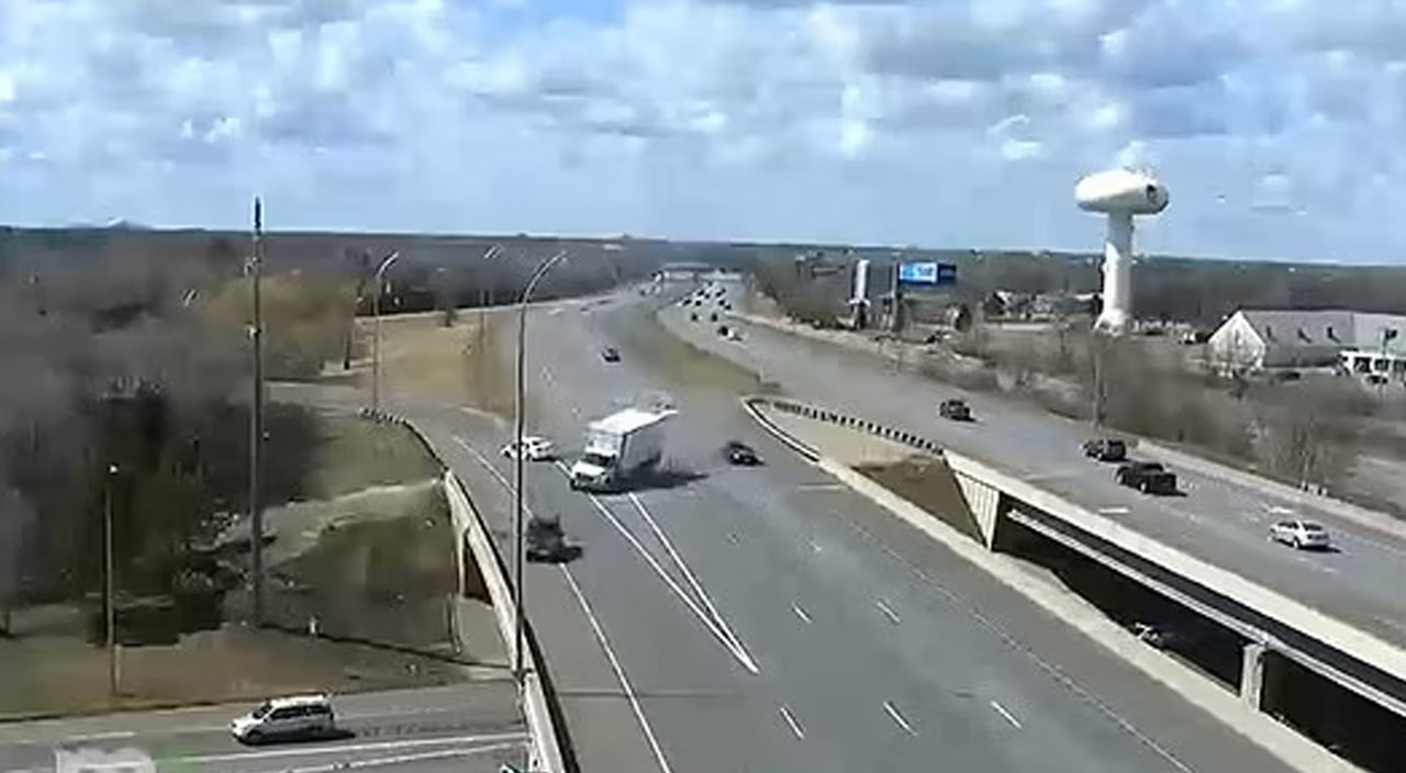 ABD’de dehşete düşüren trafik kazası