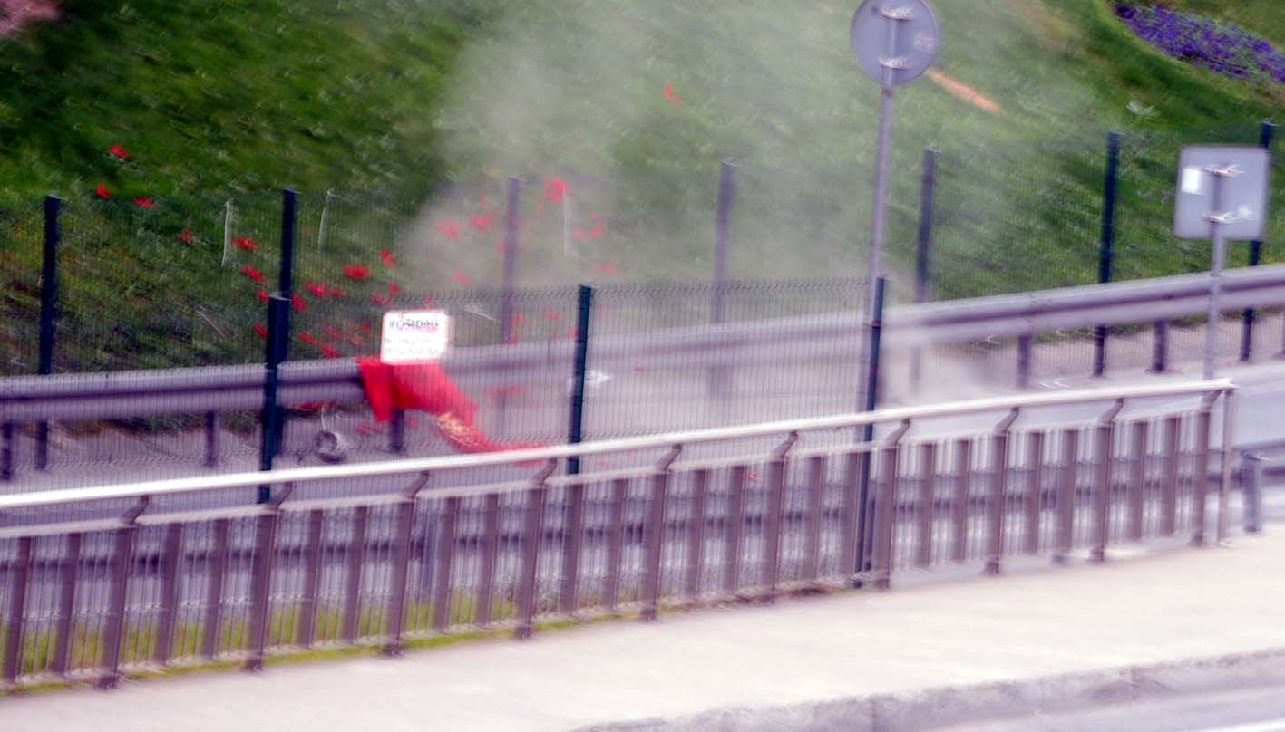 E-5'te şüpheli paket alarmı; FSM'de intihar girişimi! Trafik durma noktasında