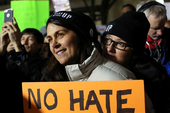 'Obama'nın mirası'yla Trump'a tepkiler büyüyor!