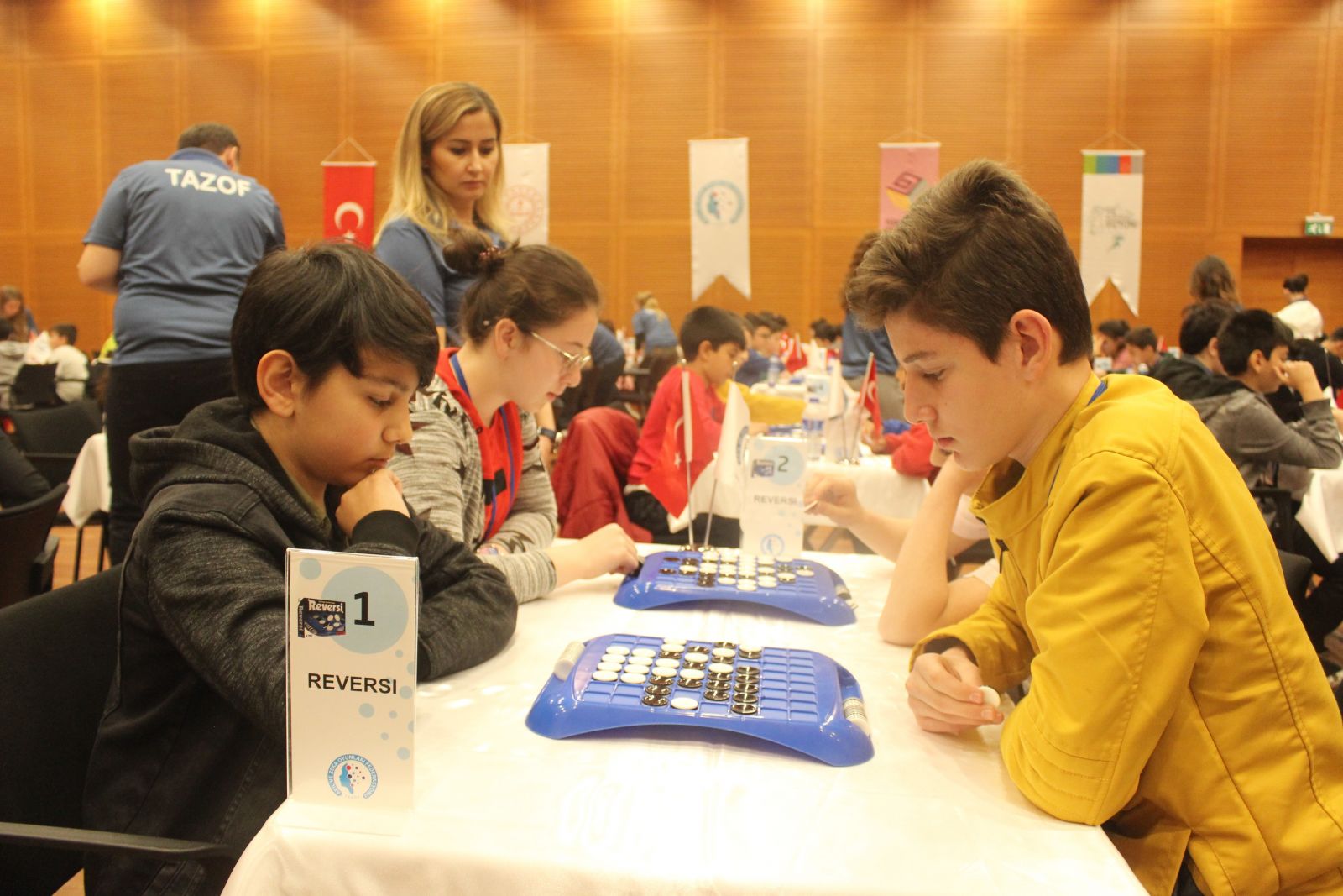 Türkiye'nin en zeki çocukları kıyasıya yarıştı