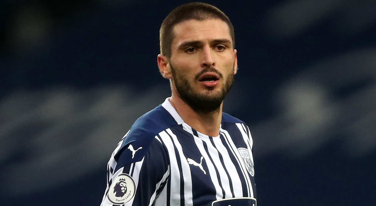 Okay Yokuşlu'dan West Bromwich Albion'a 3 yıllık imza Okay Yokuşlu'dan West Bromwich Albion'a 3 yıllık imza