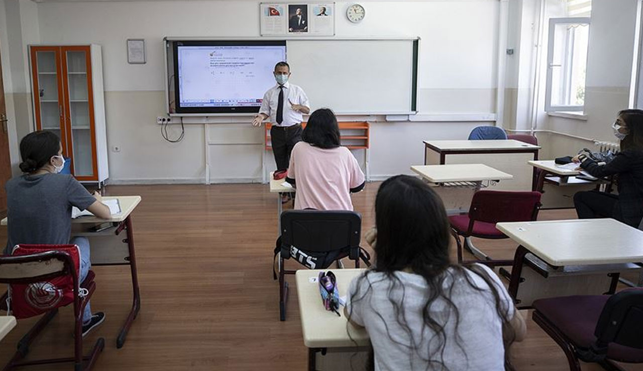 Bir öğretmenin çığlığı: Çocuklarımız robota dönüşüyor Bir öğretmenin çığlığı: Çocuklarımız robota dönüşüyor