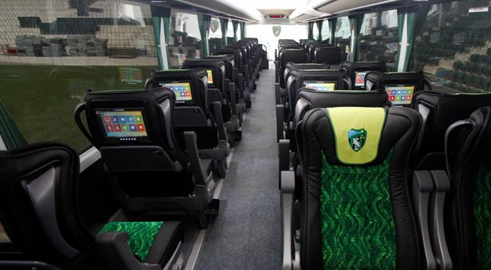 Büyükşehir'den Kocaelispor'a yeni takım otobüsü