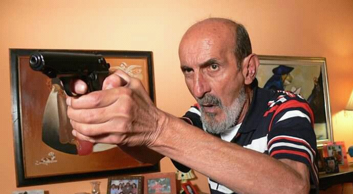 Emektar sanatçıya yürek burkan veda