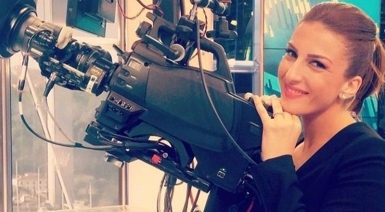 Özlem Yurt neden öldü? Ünlü Spikerin ölüm sebebi yeniden gündeme geldi Spiker Özlem Sarıkaya Yurt son yolculuğuna uğurlandı