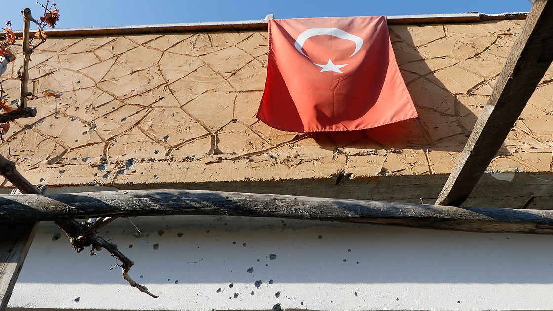 YPG/PKK'lı teröristler çocukların hayallerini yarım bıraktı