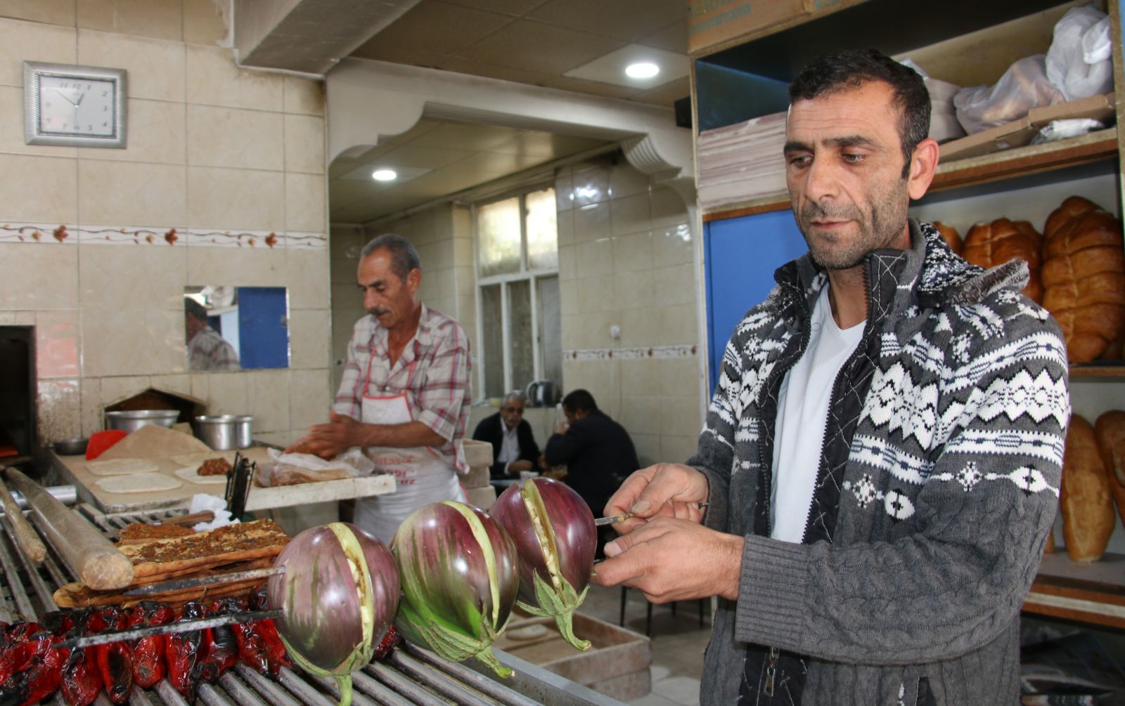 Hem ucuz, hem lezzetli 'Tombul Patlıcan Kıynağı'