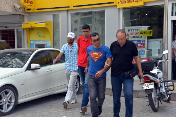 Binlerce lira dolandırdı! Yakalanınca 'Beni bırakın' diye yalvardı