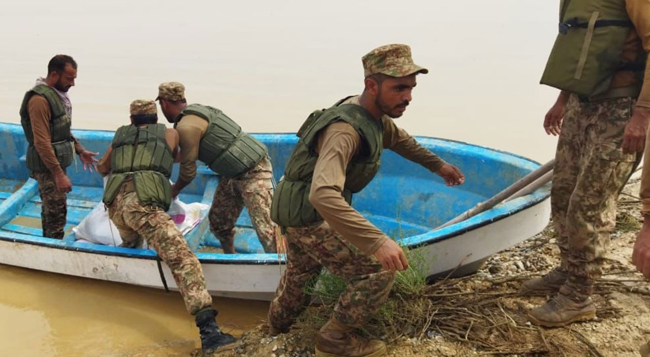 Pakistan’daki selde 111 kişi öldü