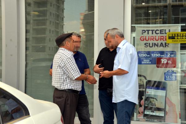 Binlerce lira dolandırdı! Yakalanınca 'Beni bırakın' diye yalvardı