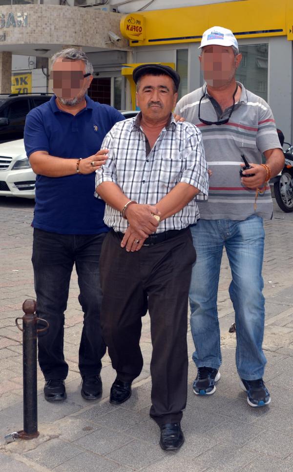 Binlerce lira dolandırdı! Yakalanınca 'Beni bırakın' diye yalvardı