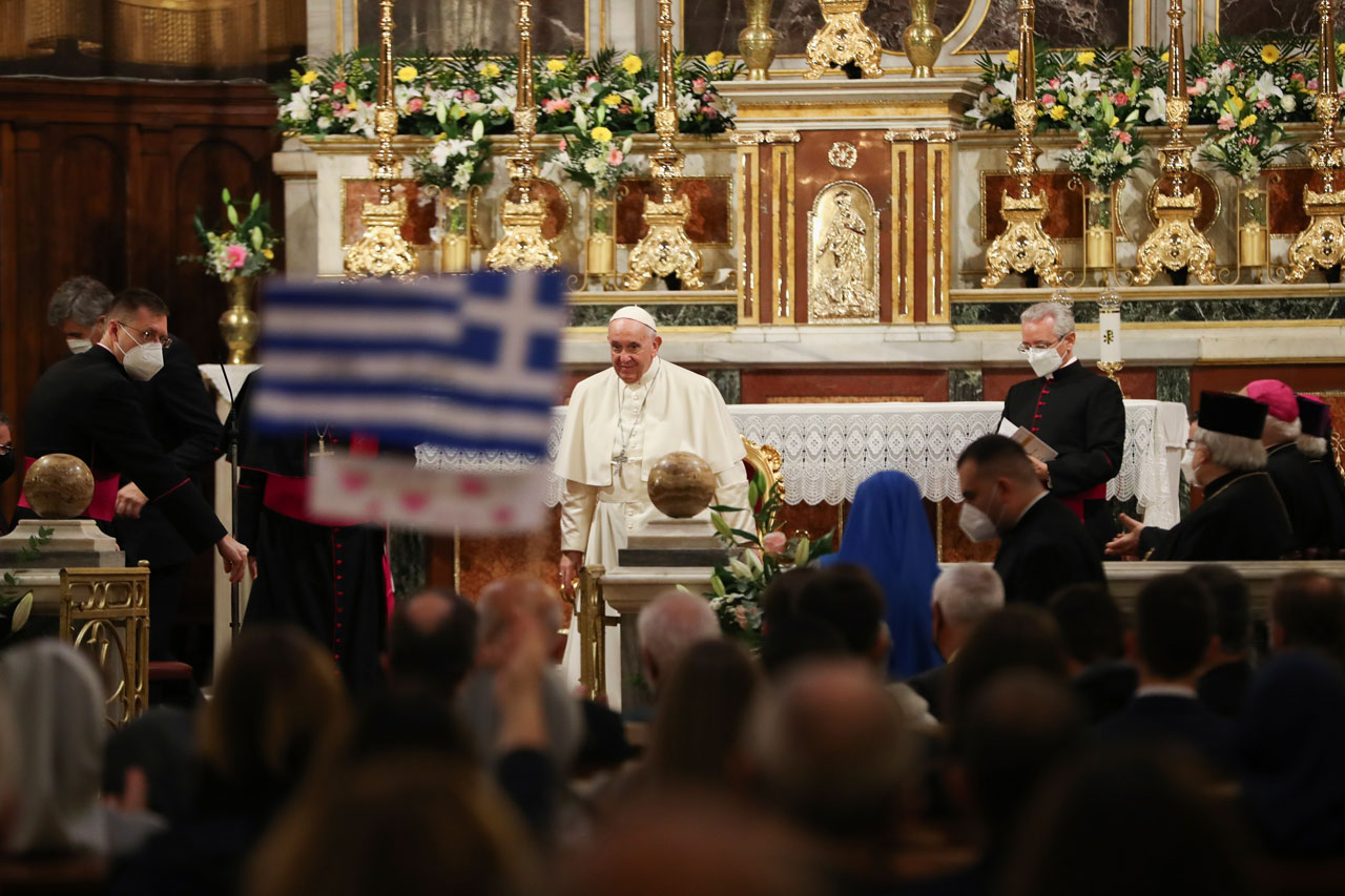 Papa, Yunanistan’da Ayasofya’yı görüştü