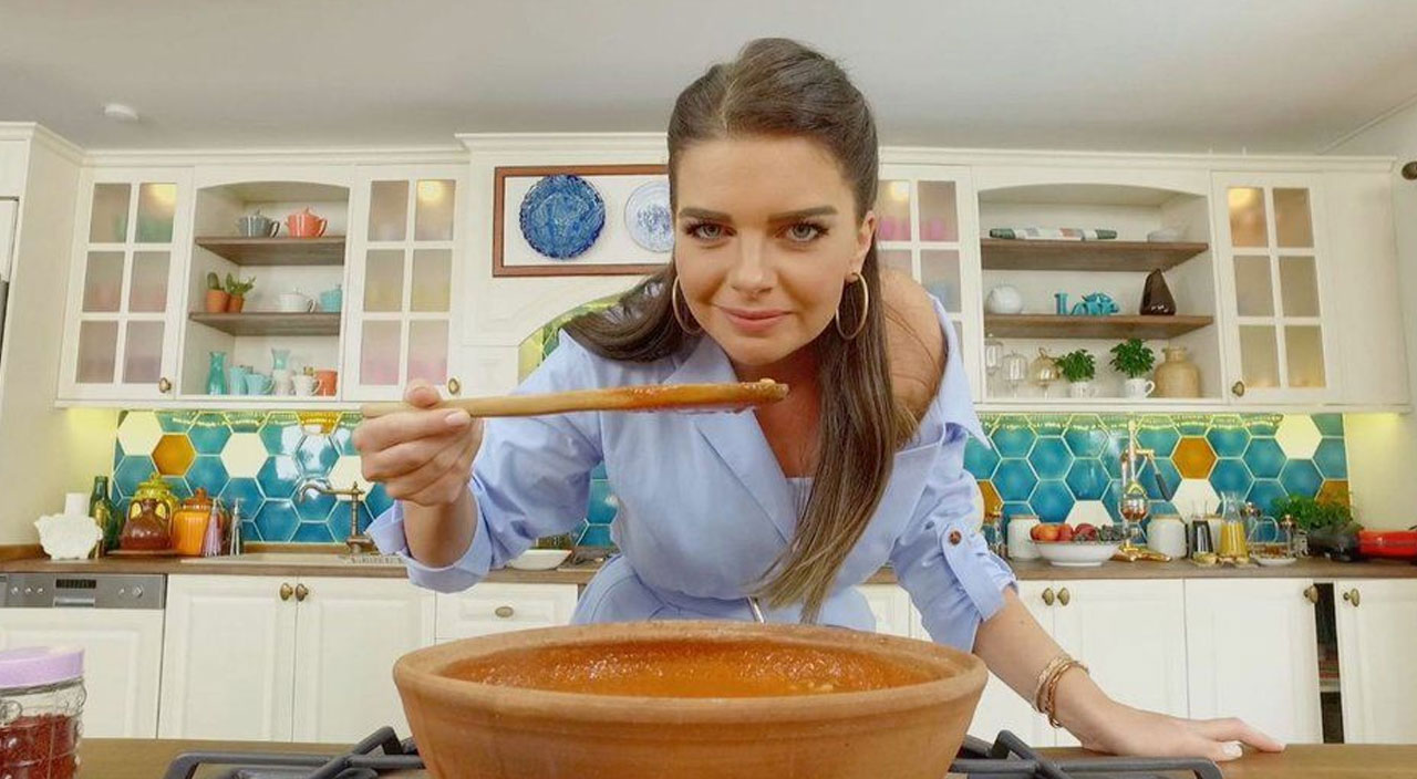 Yeni projesi belli oldu: Pelin Karahan ekranlara geri dönüyor