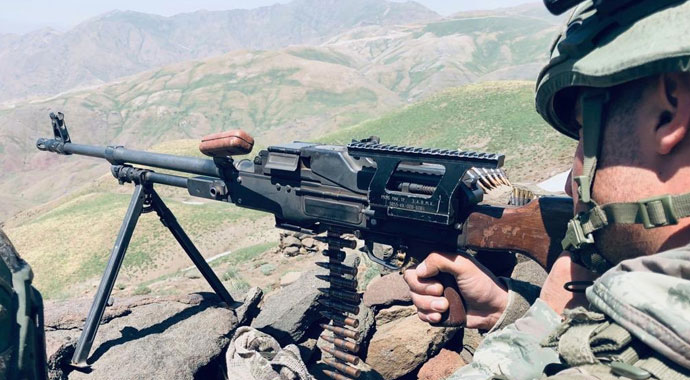 Bakanlık paylaştı! İşte Pençe-2 Harekatı'ndan yeni görüntüler