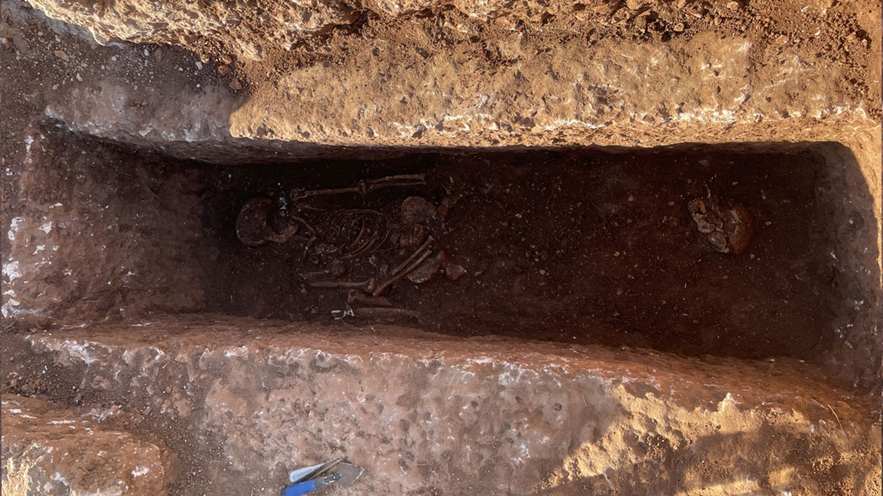 Perre Antik Kenti'nde tarih aydınlatılıyor: 1500 yıllık insan iskeletleri bulundu