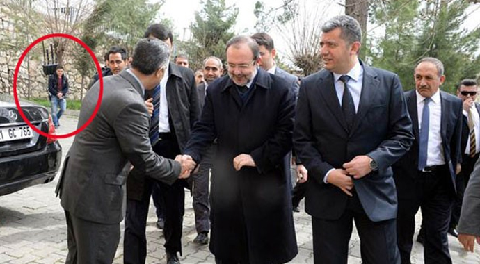 Diyanet İşleri Başkanı'na Silvan’da seyyar 'jammer’lı koruma Diyanet İşleri Başkanı'na Silvan’da seyyar 'jammer’lı koruma