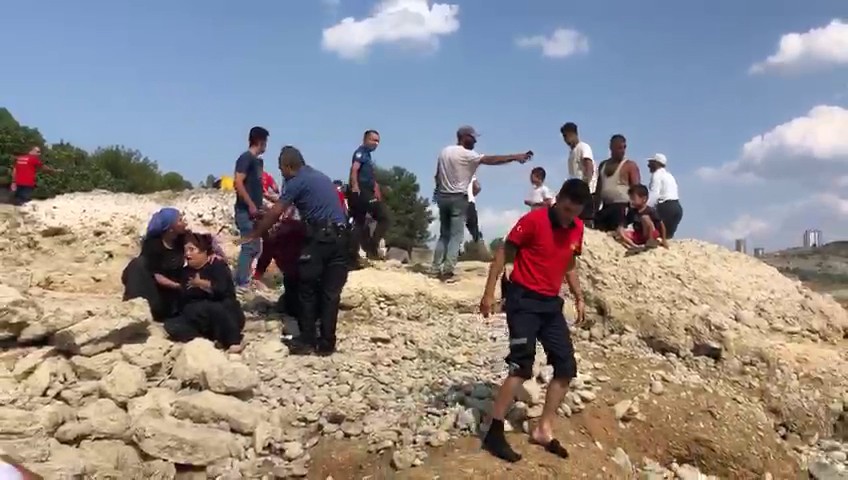 Piknik yaparken serinlemek için girdiği gölde boğuldu