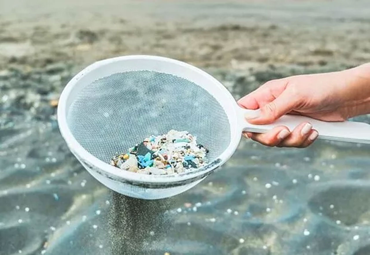 Sofralardaki plastik tehlikesi büyüyor Sofralardaki plastik tehlikesi büyüyor