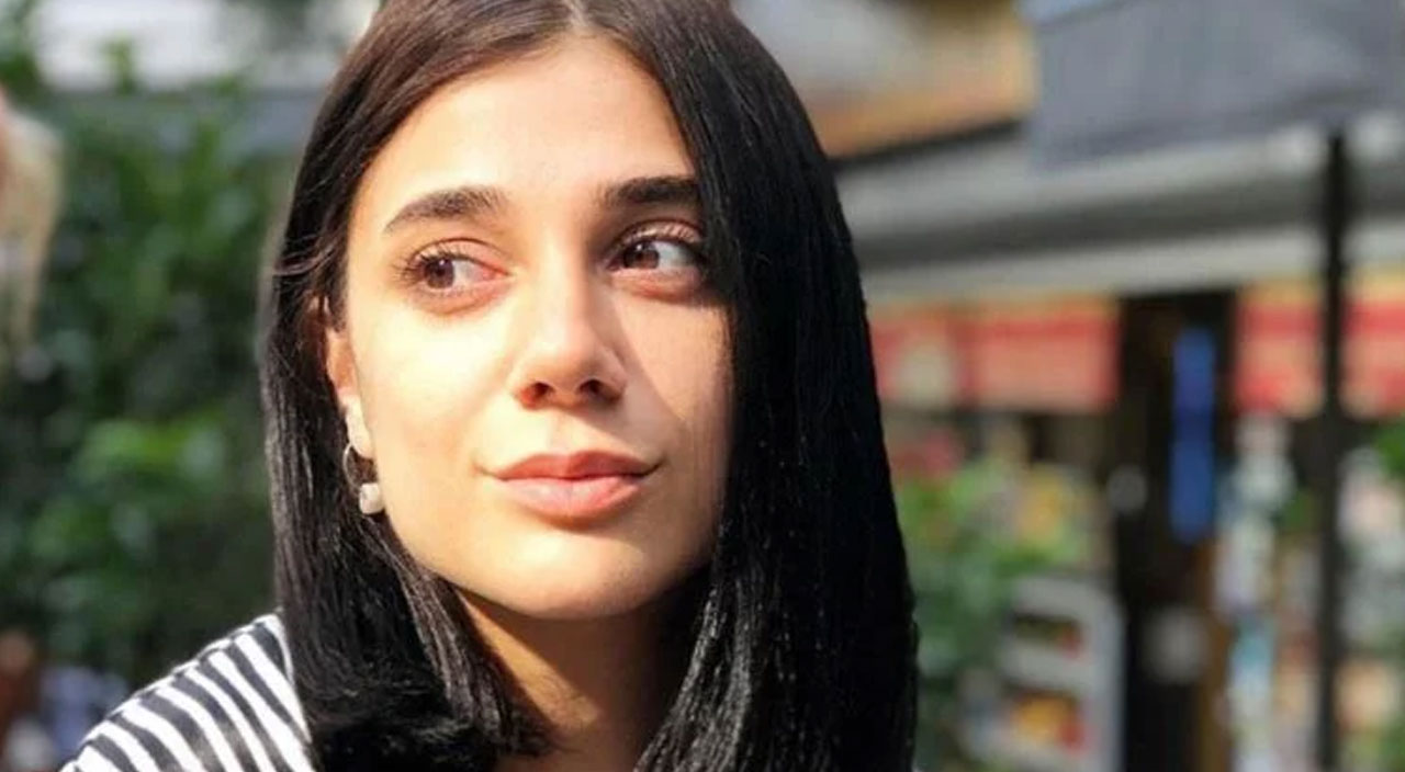 Bakan Yanık'tan Pınar Gültekin açıklaması: Haksız tahrik indirimi kararı faili cesaretlendiren bir karardır Bakan Yanık'tan Pınar Gültekin açıklaması: Haksız tahrik indirimi kararı faili cesaretlendiren bir karardır