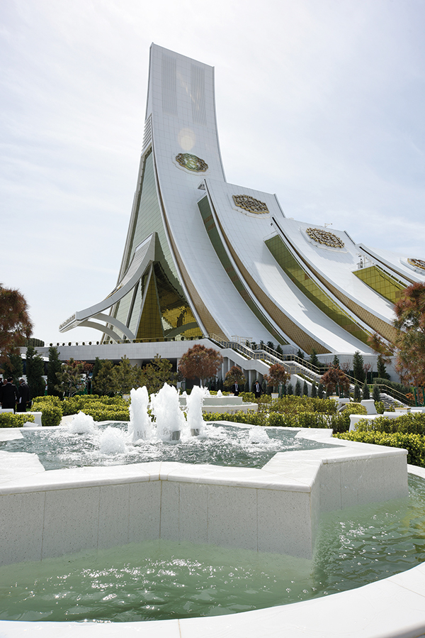 Aşkabat’ın rüyasına Türk imzası