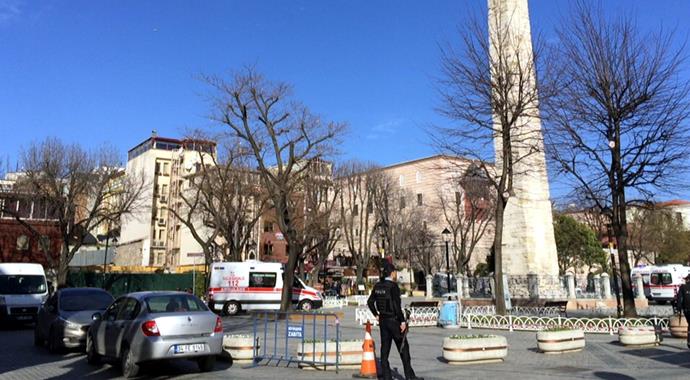 Sultanahmet'teki patlamanın ardından tramvay seferleri durduruldu